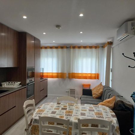 Regueiro Quarteira Beach Apartment Екстериор снимка