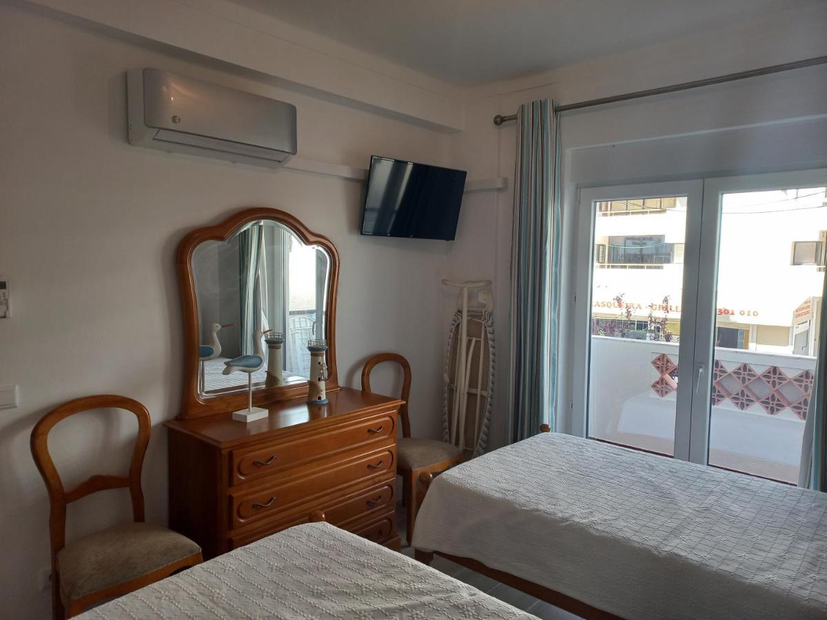 Regueiro Quarteira Beach Apartment Екстериор снимка