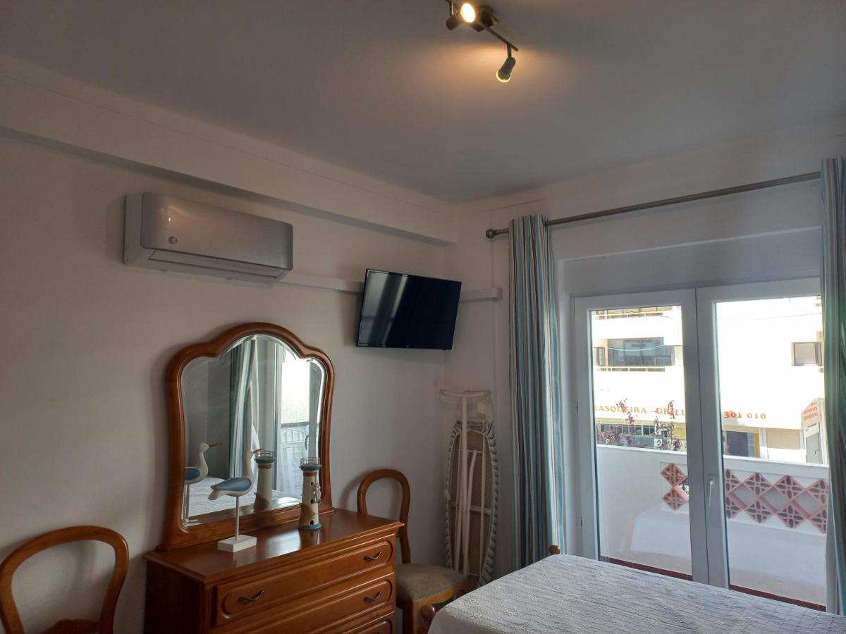Regueiro Quarteira Beach Apartment Екстериор снимка
