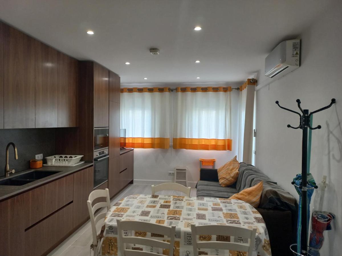 Regueiro Quarteira Beach Apartment Екстериор снимка
