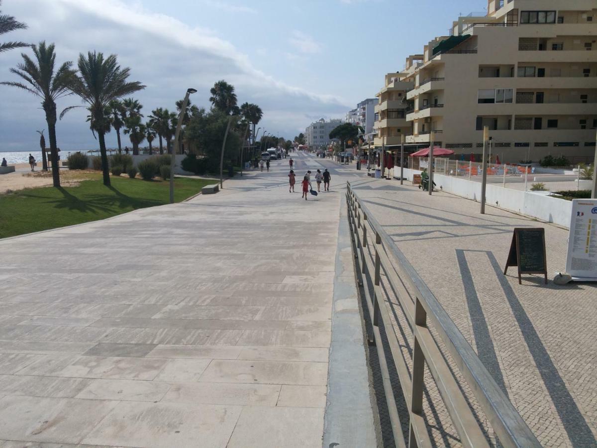 Regueiro Quarteira Beach Apartment Екстериор снимка