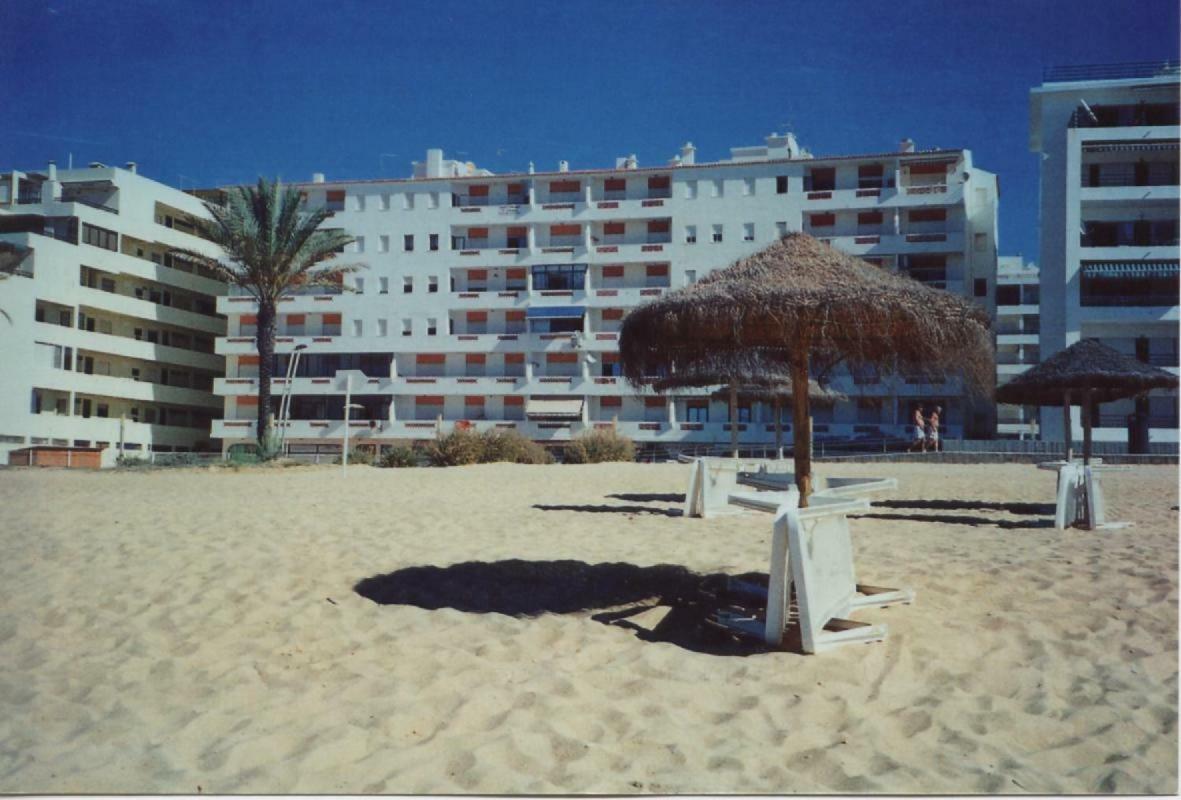 Regueiro Quarteira Beach Apartment Екстериор снимка