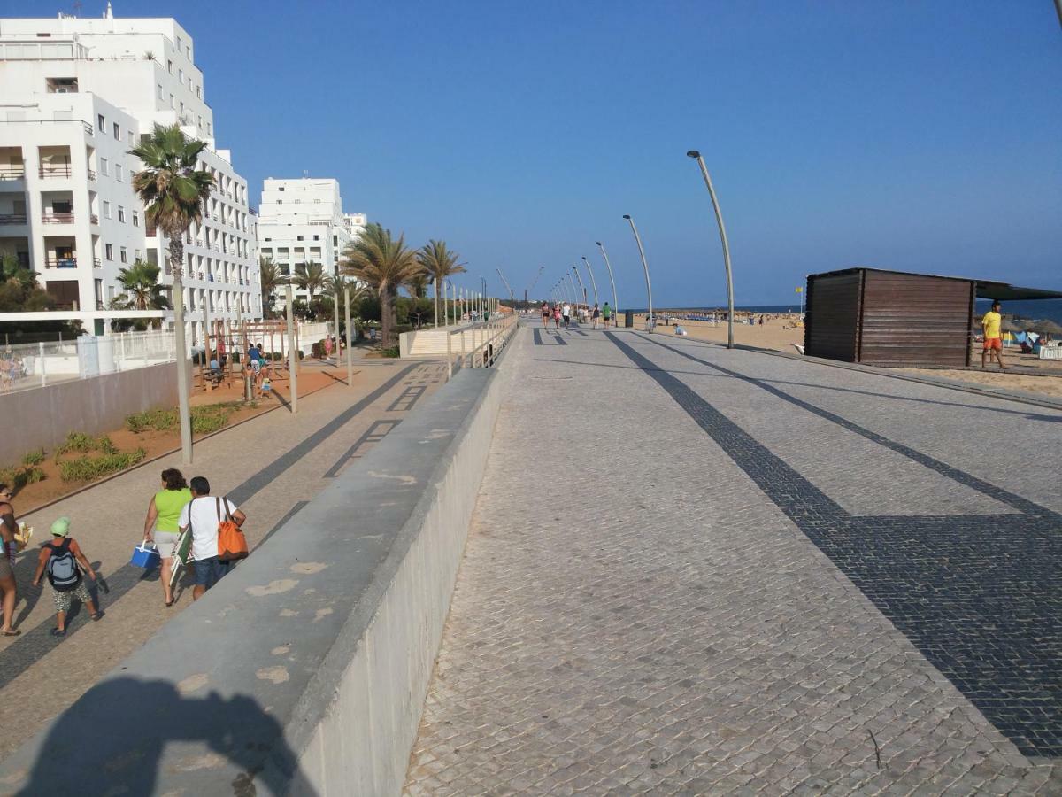 Regueiro Quarteira Beach Apartment Екстериор снимка